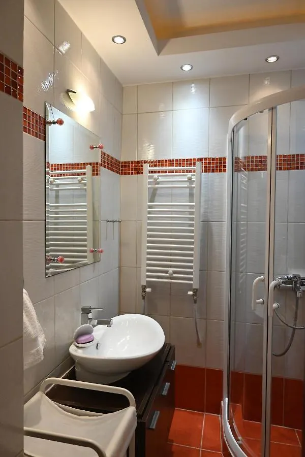 Cozy Apartment Νear Nea Paralia Of Thessaloniki